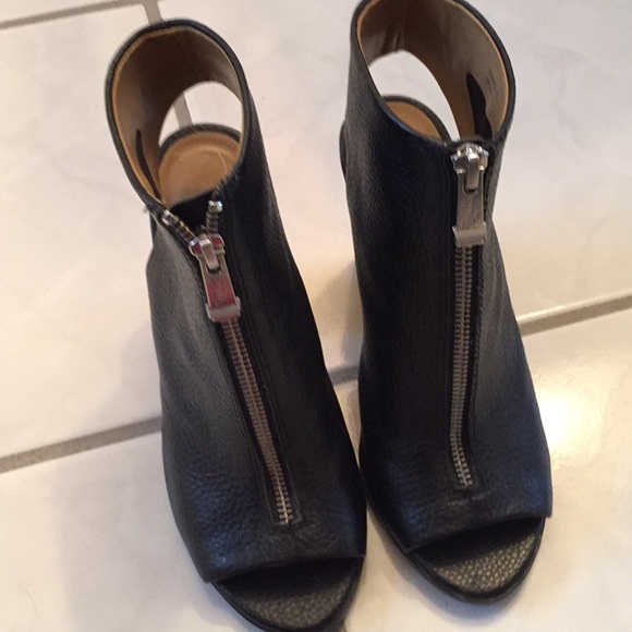 Report Signature Open toe shootie - Picture 1 of 3